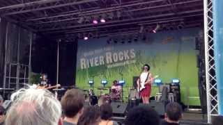Waxahatchee - Peace and Quiet (Live at Hudson River Park, July 11, 2013)