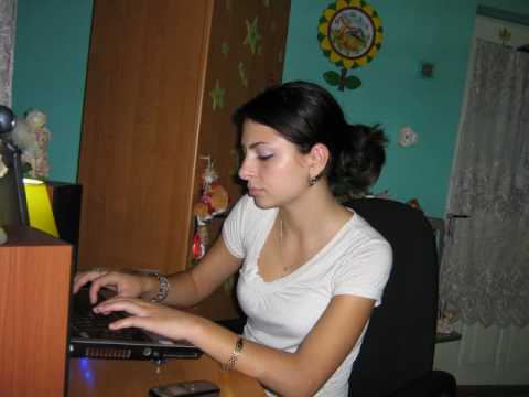 FETELE DIN CARTIERU  VESEL PREAJBA