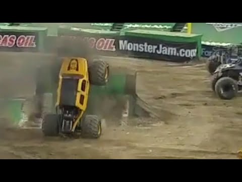 Monster Jam Brodozer INSANE double backflip