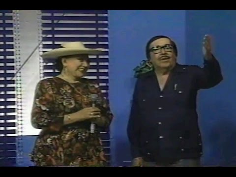 Amalia Mendoza "La Tariacuri" en Mira que bonito