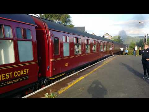 Welsh mountaineer departs from Llandudno junction