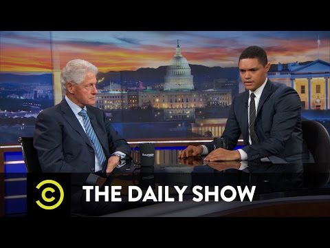 ビル・クリントン - ヒラリー・クリントンと変わりゆく政治の風景。デイリーショー (Bill Clinton - Hillary Clinton and the Changing Political Landscape: The Daily Show)
