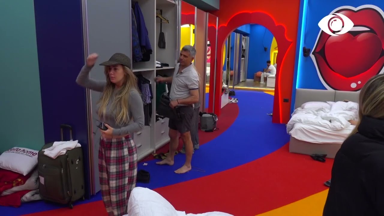 U mërzite me mua?/ Olta i kërkon falje Antonetës