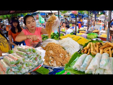 Most Famous Cambodian street food, Yummy Spring Rolls, Yellow Pancakes, Noodles & More Food