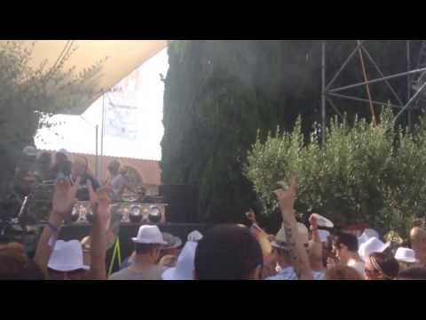 IPM Rome Pool Party 2013 Neil Pierce plays Tasformation (Tim Deluxe)