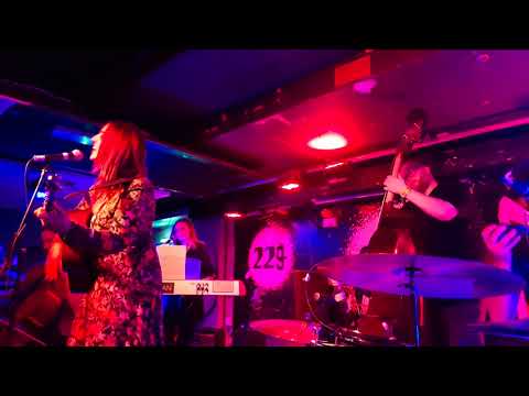 Daisy Chute - London's On Fire @ 229 The Venue - 20-09-2018-4k