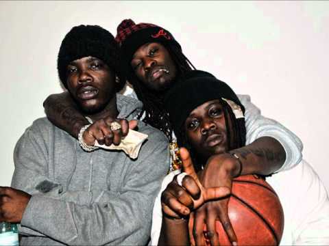 Loony ft Dmc & Kroon - Whoesj