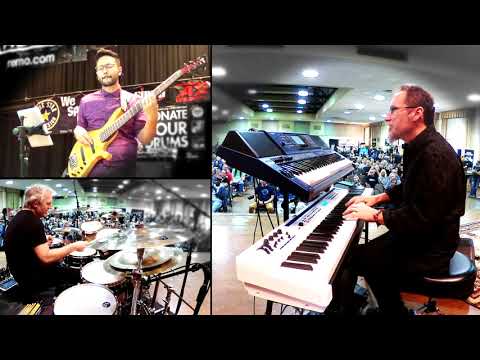 Dave Weckl, Steve Weingart, Benjamin Shepherd: "Village"