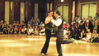 Gustavo Naviera y Giselle Ann NTW 2011