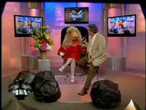 SuperXclusive 11/25/09 - Mr. Walrus at the flea market