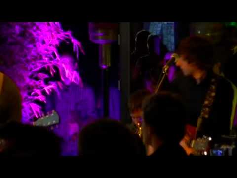 JOHN SHELLY AND THE CREATURES (BalconyTV)