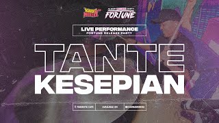Download lagu KARNAMEREKA - Tante Kesepian ( Live at Fortune Release Party ) mp3