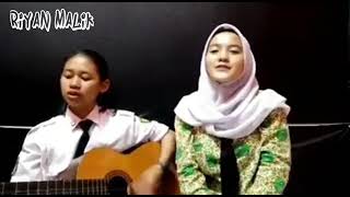 Download lagu WOW Wanita bersuara Emas menyanyikan Lagu Persija mp3
