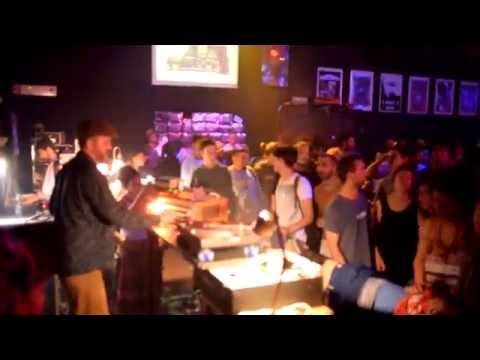 MEGA CONFERENCE - 3 sound systems - 48 ROOTS + VALVATRON (UK) + SKANKIN SOCIETY (SVIZZERA)