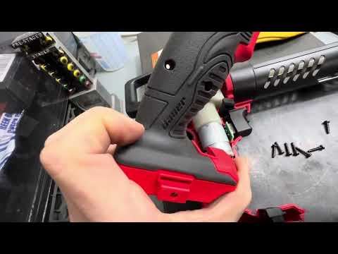 Fitting Hercules Batteries To Bauer Tools