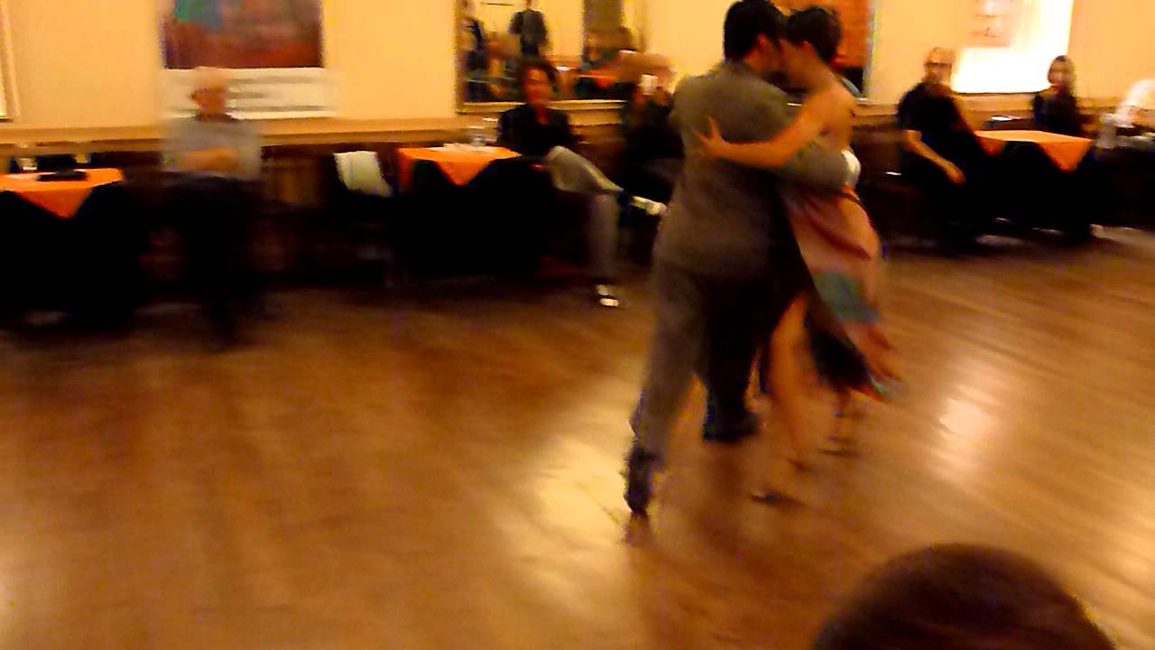 Sebastian Achaval y Roxana Suarez - La Nacional - 19/10/2011 - "3"