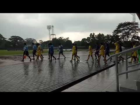 Sepakbola wanita di stadion sriwedari surakarta,  putri solo vs putri siliwangi