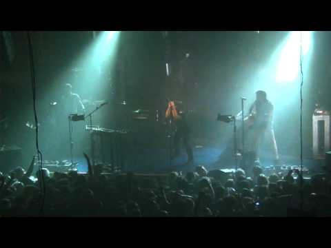 Nine Inch Nails - Wave Goodbye - Webster Hall - The Becoming (720p)