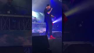 Clementino Versi di te(Live Padova + Band)