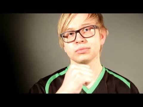 StarCraft 2  WCS Europe Season 1  Welmu vs San  Quarterfinal  Gameplay