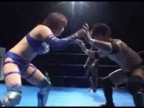 Kana VS Munenori Sawa (mixed gender pro-wrestling match in Japan)　華名vs澤宗紀