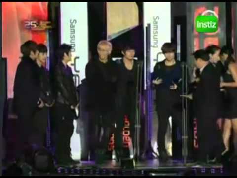 101209 Beast Won Rookie Award @ 25th Golden Disk 2010