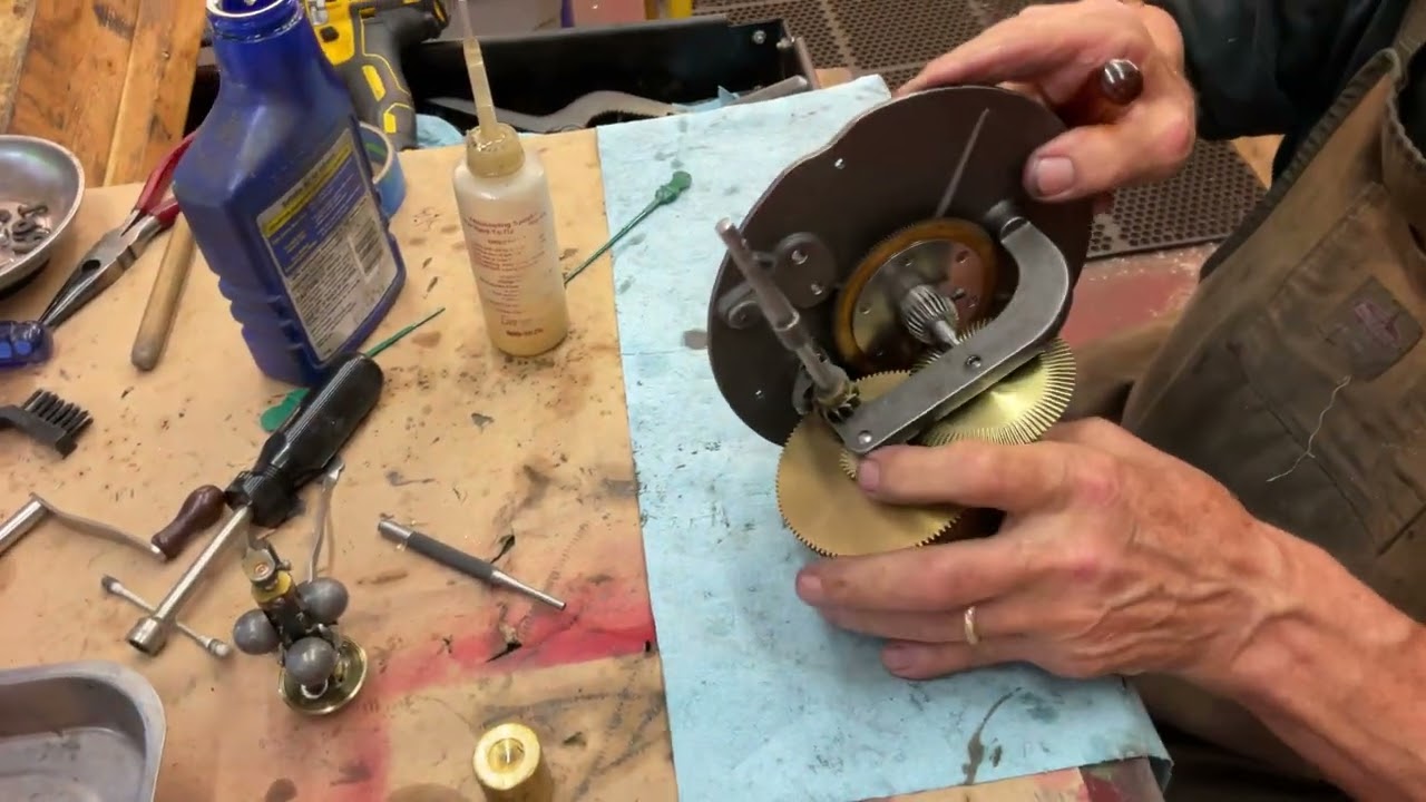 1174.  Installing the Victor M phonograph governor and governor drive gear