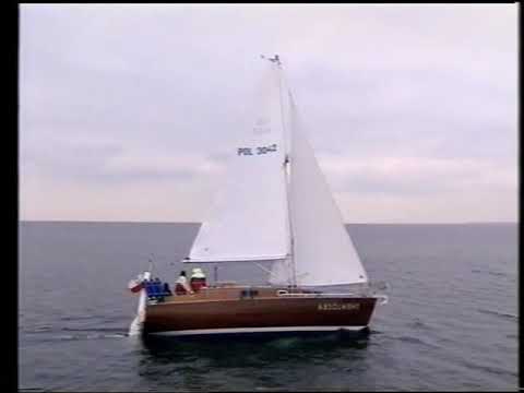ABSOLWENT 900 Wooden Yacht - English Lector