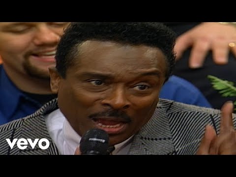 Bill & Gloria Gaither - Yes, Lord, Yes [Live] ft. Jessy Dixon