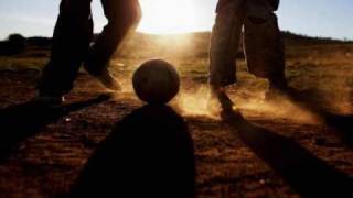 Magic system : Rêves d'enfance : Enfants et football thème / Didier Drogba