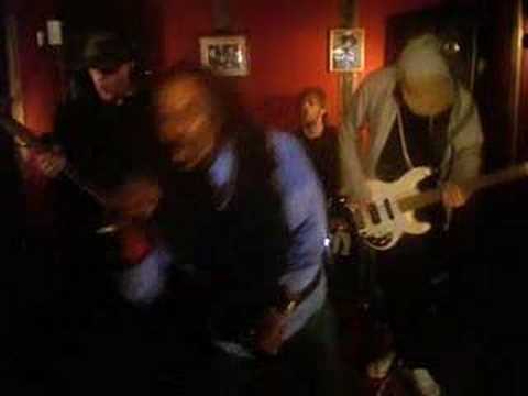 SKINDRED - Rat Race