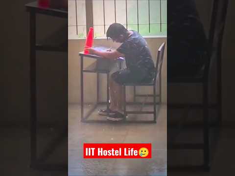 IIT Hostel Life | Padhne Wale BARISH mein bhi padh lete  😂 #iitdelhi #iit #iitbombay