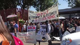Marchan estudiantes de la UACM en protesta por homicidio de compañero. Video.