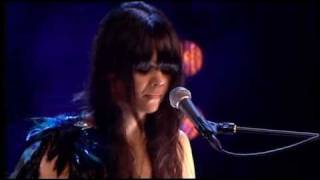 Bat For Lashes - Horse and I (live @ Mercury Prize Awards 2007)