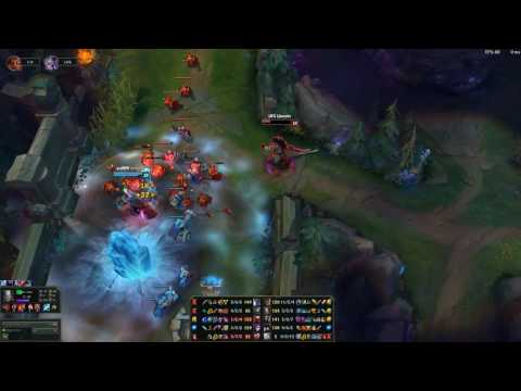 Crazy 1v1 Trundle vs Tryndamere, INSANE Outplay