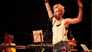 Lisa Pedersen - Drowning - LIVE 2010