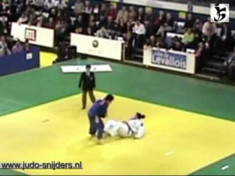 Judo 2008 Levallois: Tong (CHN) - Bisseni (FRA) [open]