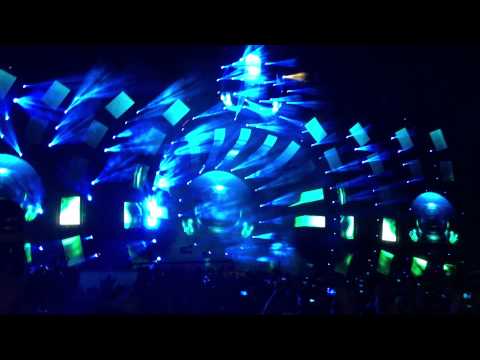Zedd @ Ultra Music Fesitval 2014 [1080p]