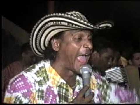 Aunque mal Paguen Ellas Farid Ortiz