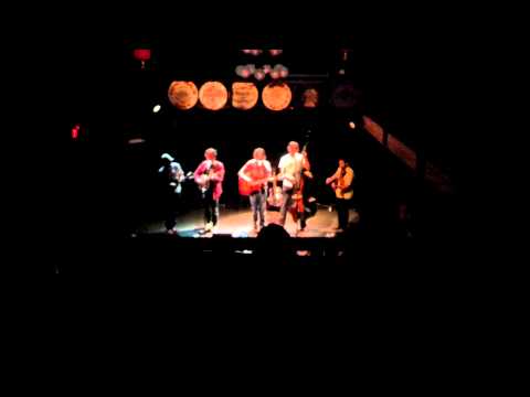 The Brothers Comatose play Hank Williams' "My Bucket's Got A Hole In It"