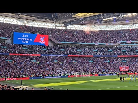 크리스탈 팰리스 FA컵 우승 확정 후 모습 : Glad All Over - After Crystal Palace winning the FA Cup