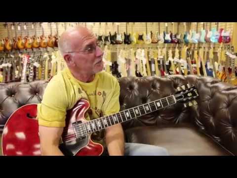 Mr. 335 Larry Carlton playing a 1962 Gibson ES-335 at Norman's Rare Guitars