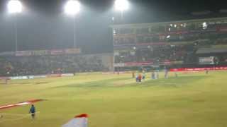 preview picture of video 'India v/s England ODI at Mohali Final Moments.'