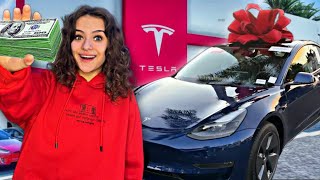 BUYING A TESLA AT 18 !! *MY FIRST CAR*