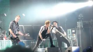 Die Toten Hosen - The Passenger (Iggy Pop cover) (live Letzigrund Stadion Zürich 15/08/15)
