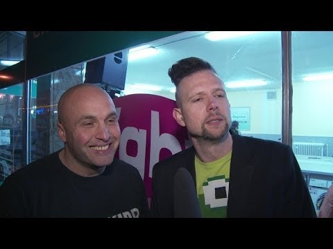 Nackt & unplugged im Hortkind Interview - Nightwash live