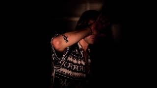 Mogli the Iceburg - see me as i am ft. nobigdyl.