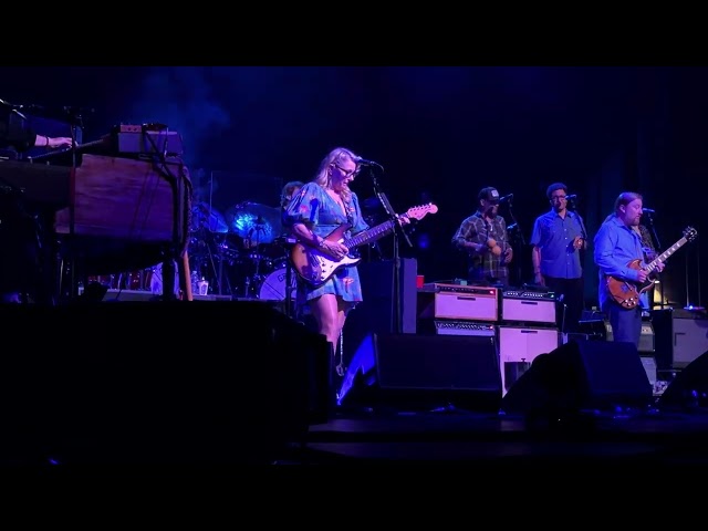 2026.04.15 - Fort Worth - Bell Botttom Blues