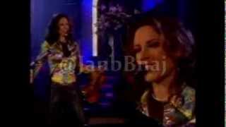 Soraya &quot;Amor En Tus Ojos&quot; y &quot;Calma Antes de la Tormenta&quot; En Vivo