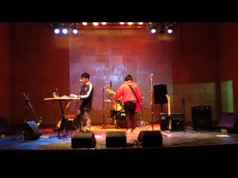 YOUNG PARKS (ex The Papercuts) - Neon Love (Tesla Boy cover) // LIVE @ Casa de la Cultura, Coronel